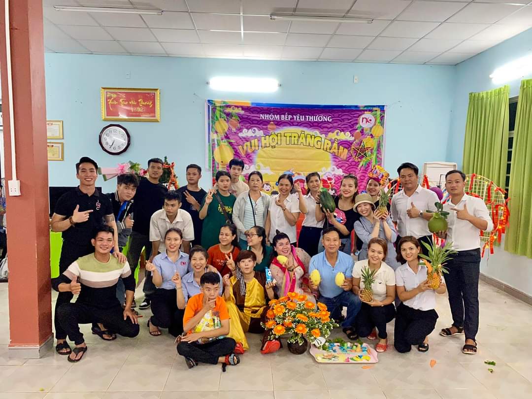 Nhân Kiệt đồng hành cùng Nhóm "Bếp yêu thương" tổ chức chương trình "Vui hội Trăng rằm" - Đà Nẵng
